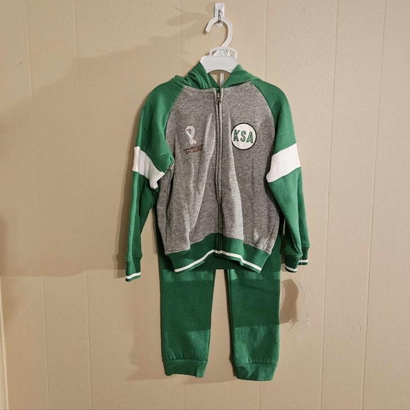 Fifa Other - FIFA World Cup Kingdom of Saudi Arabia 4T Soccer Sweatsuit